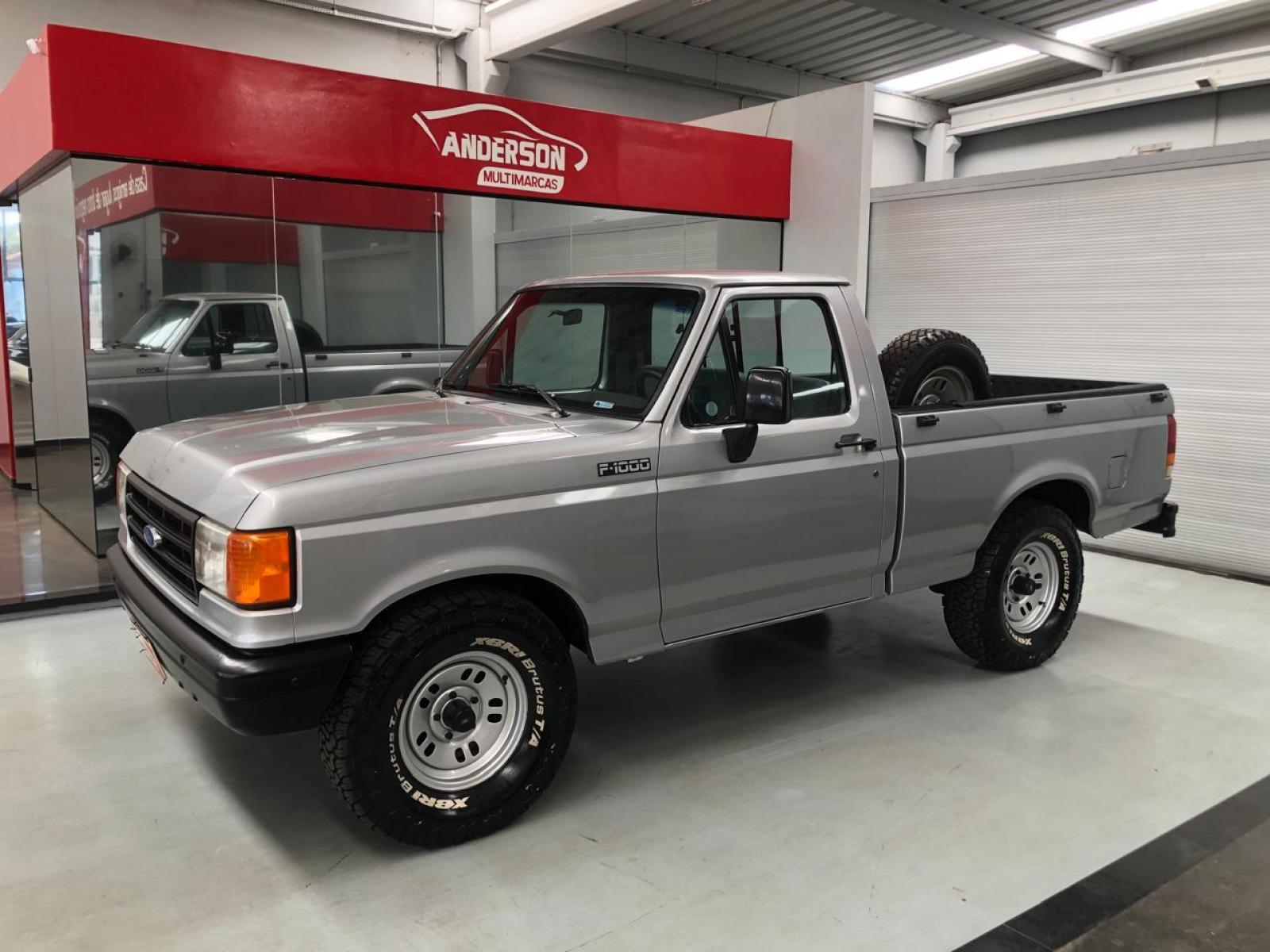 F-1000 3.9 SUPER CS 8V