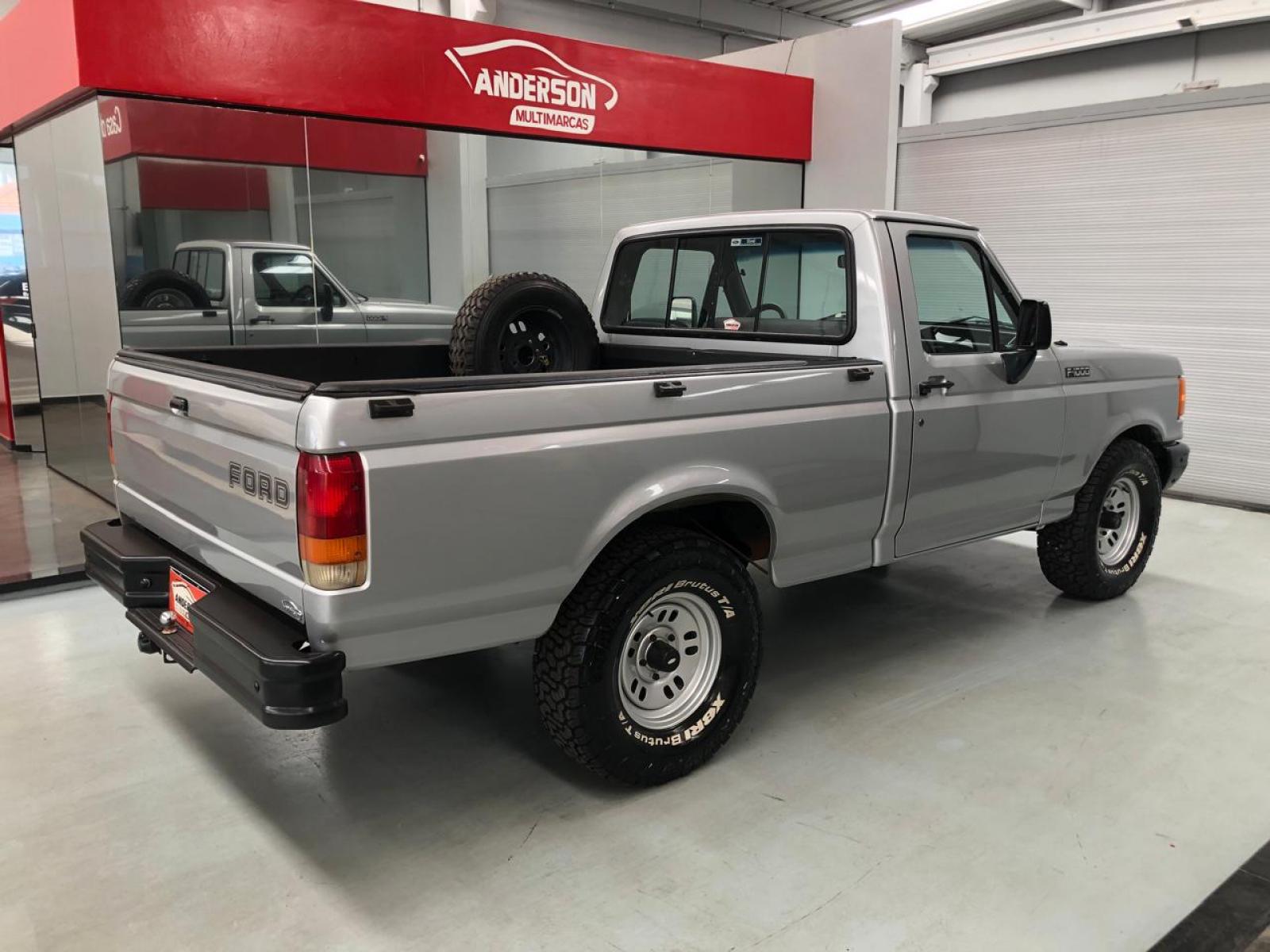 F-1000 3.9 SUPER CS 8V a venda na Anderson Multimarcas