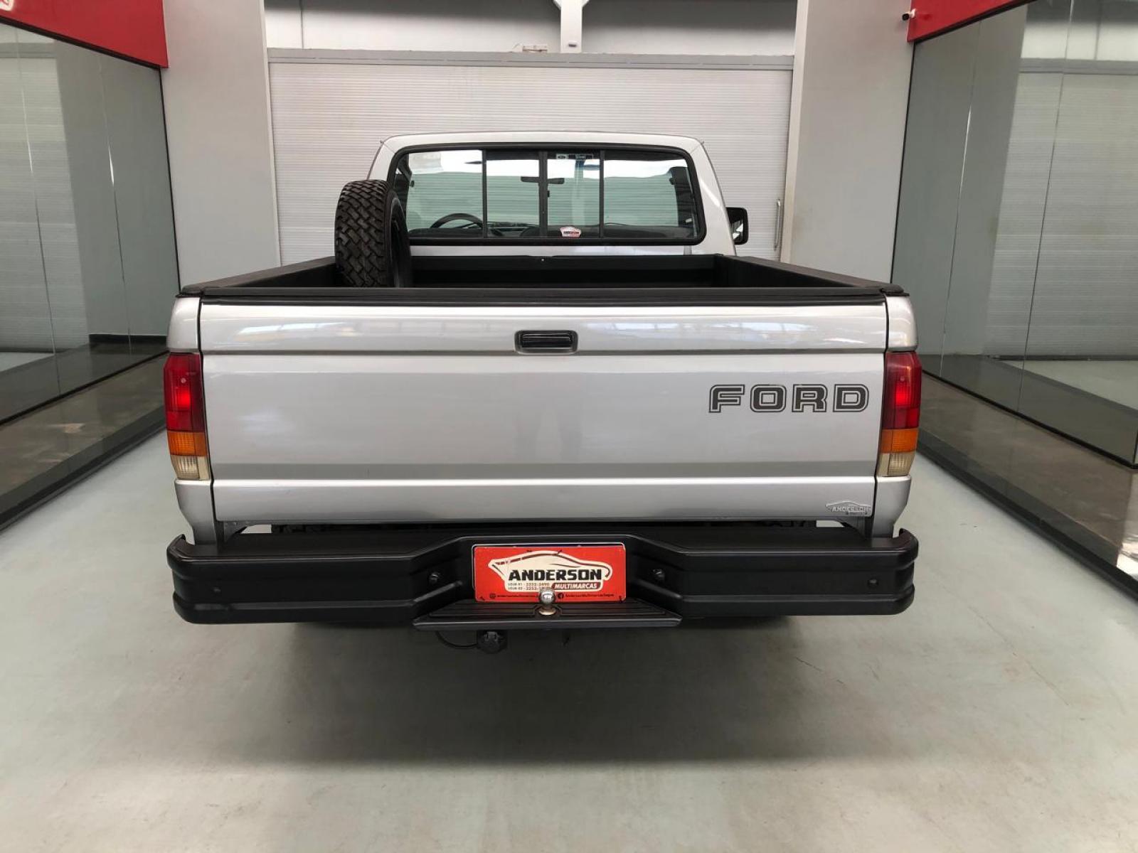 F-1000 3.9 SUPER CS 8V a venda na Anderson Multimarcas