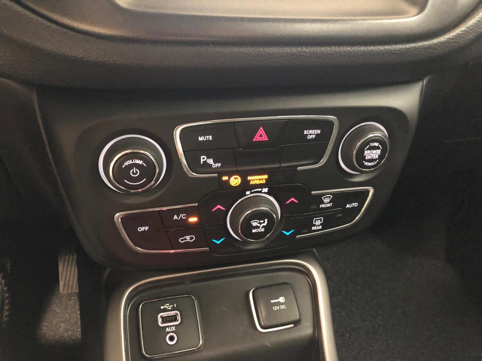COMPASS LONG F   ROUBO/FURTO 60000km COMPASS 2.0 16V LONGITUDE a venda na Anderson Multimarcas