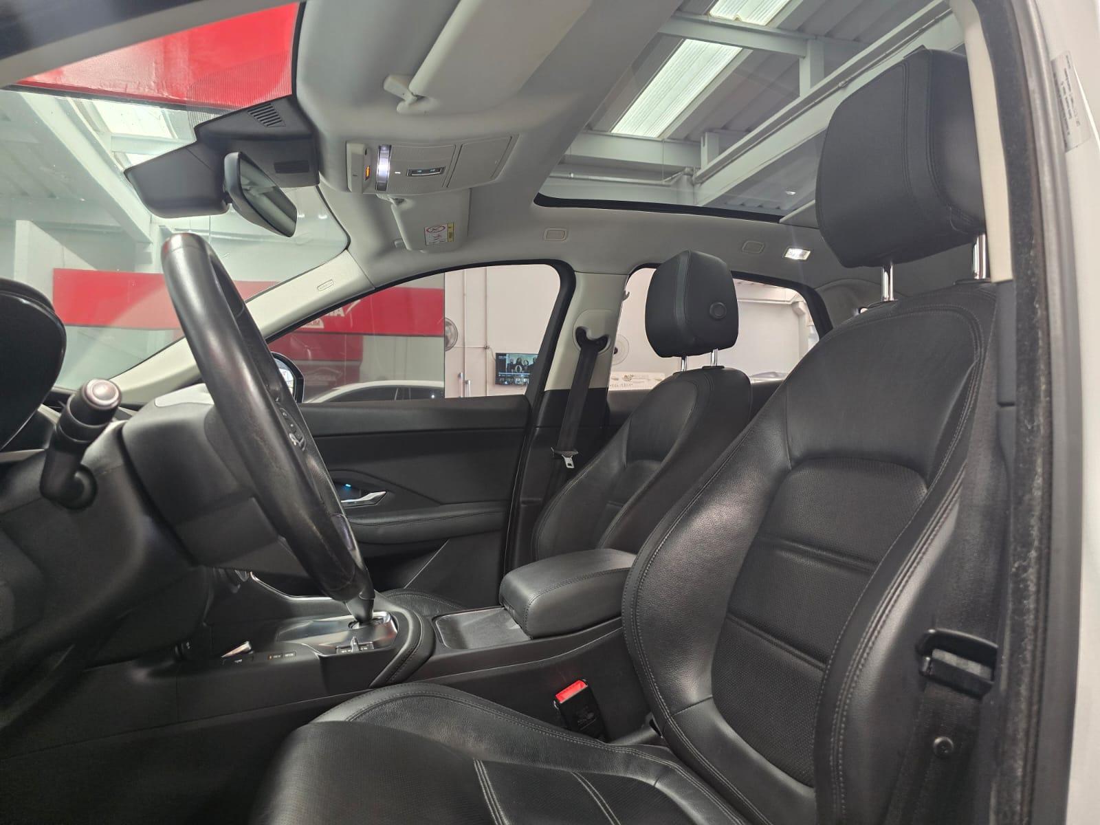 E-PACE 2.0 P250 S a venda na Anderson Multimarcas