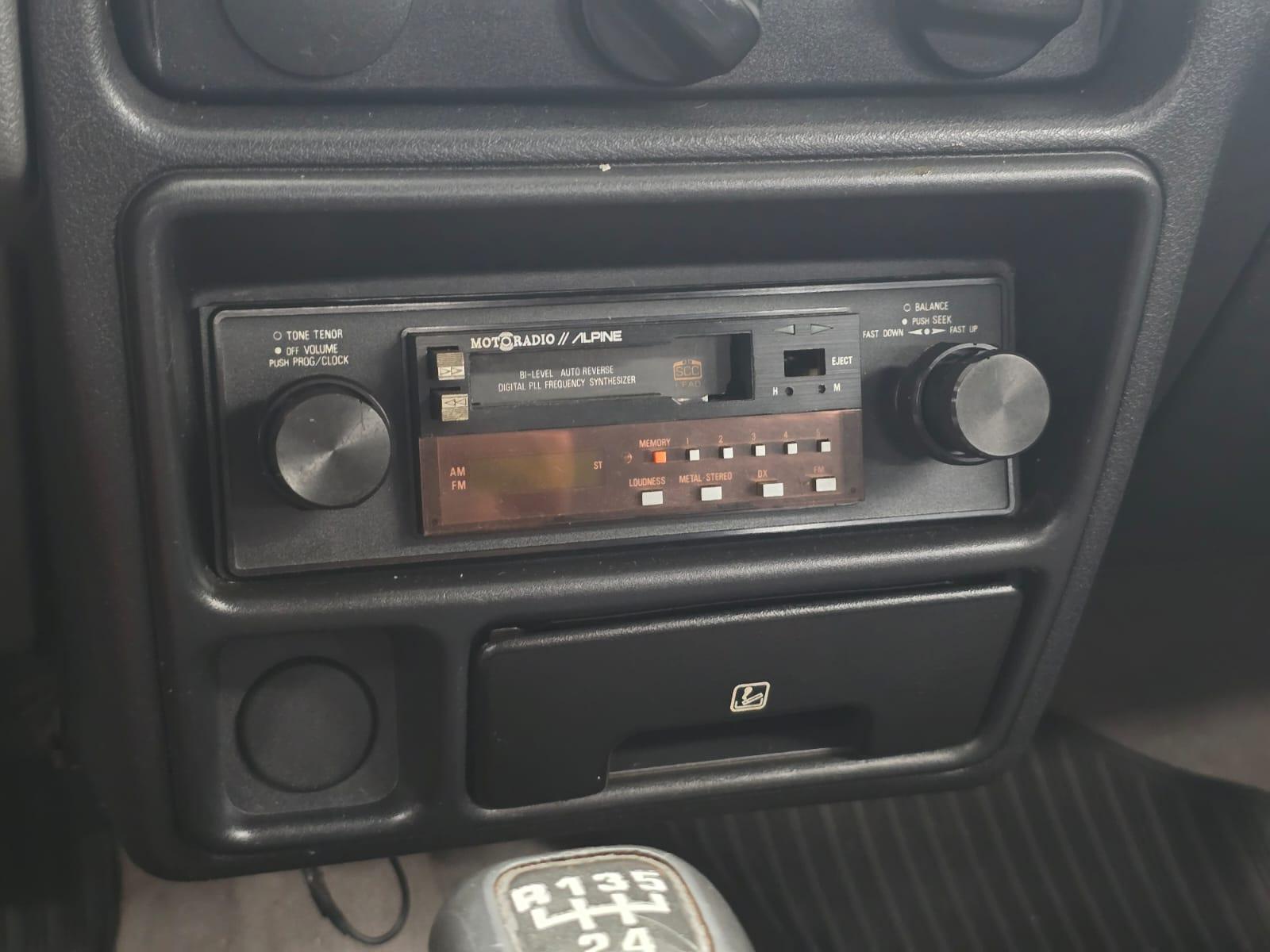 Ford ESCORT 1.0 HOBBY ESCORT 1.0 HOBBY a venda na Anderson Multimarcas