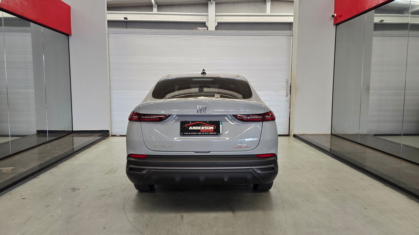 FASTBACK TURBO 200 a venda na Anderson Multimarcas