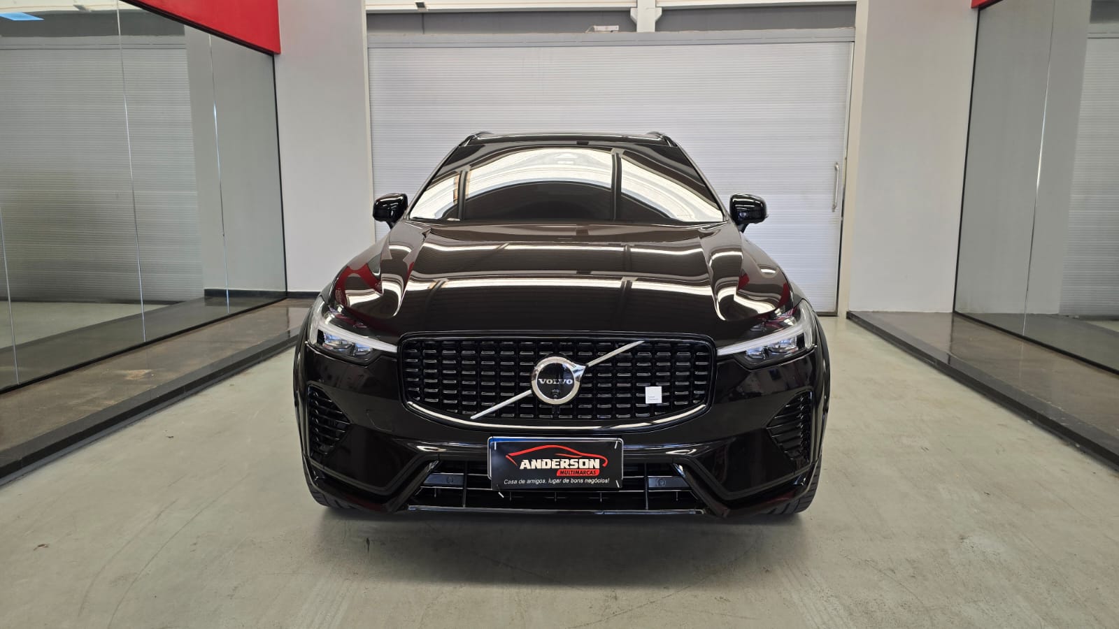XC60 T8 a venda na Anderson Multimarcas