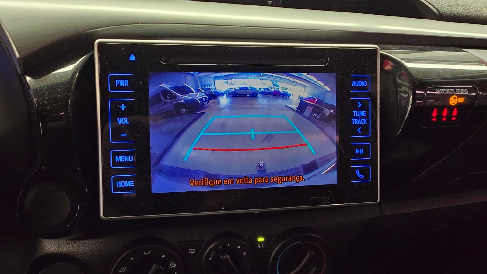 HILUX CD a venda na Anderson Multimarcas