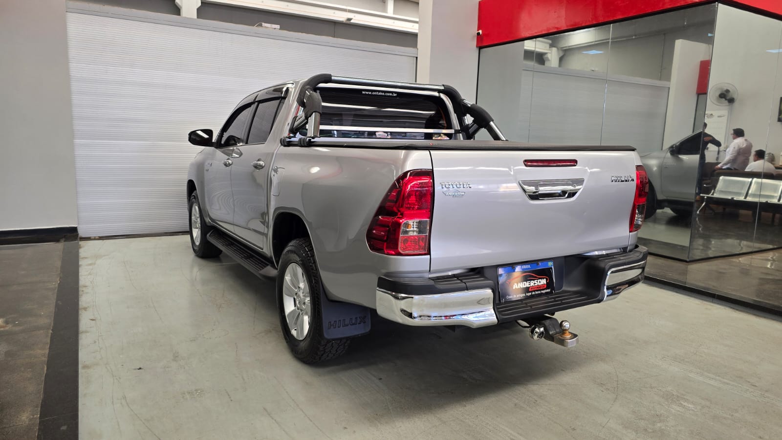 HILUX CD a venda na Anderson Multimarcas