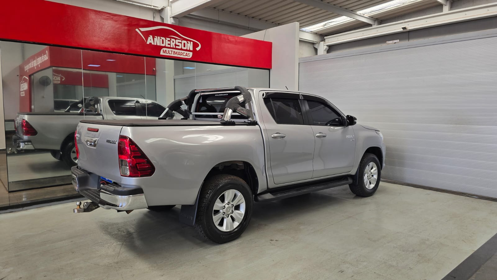 HILUX CD a venda na Anderson Multimarcas