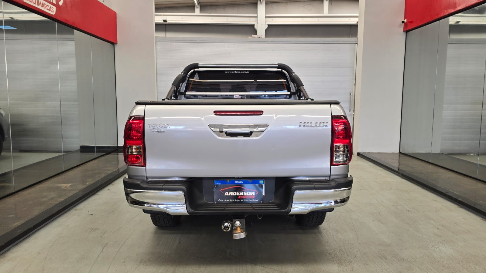 HILUX CD a venda na Anderson Multimarcas