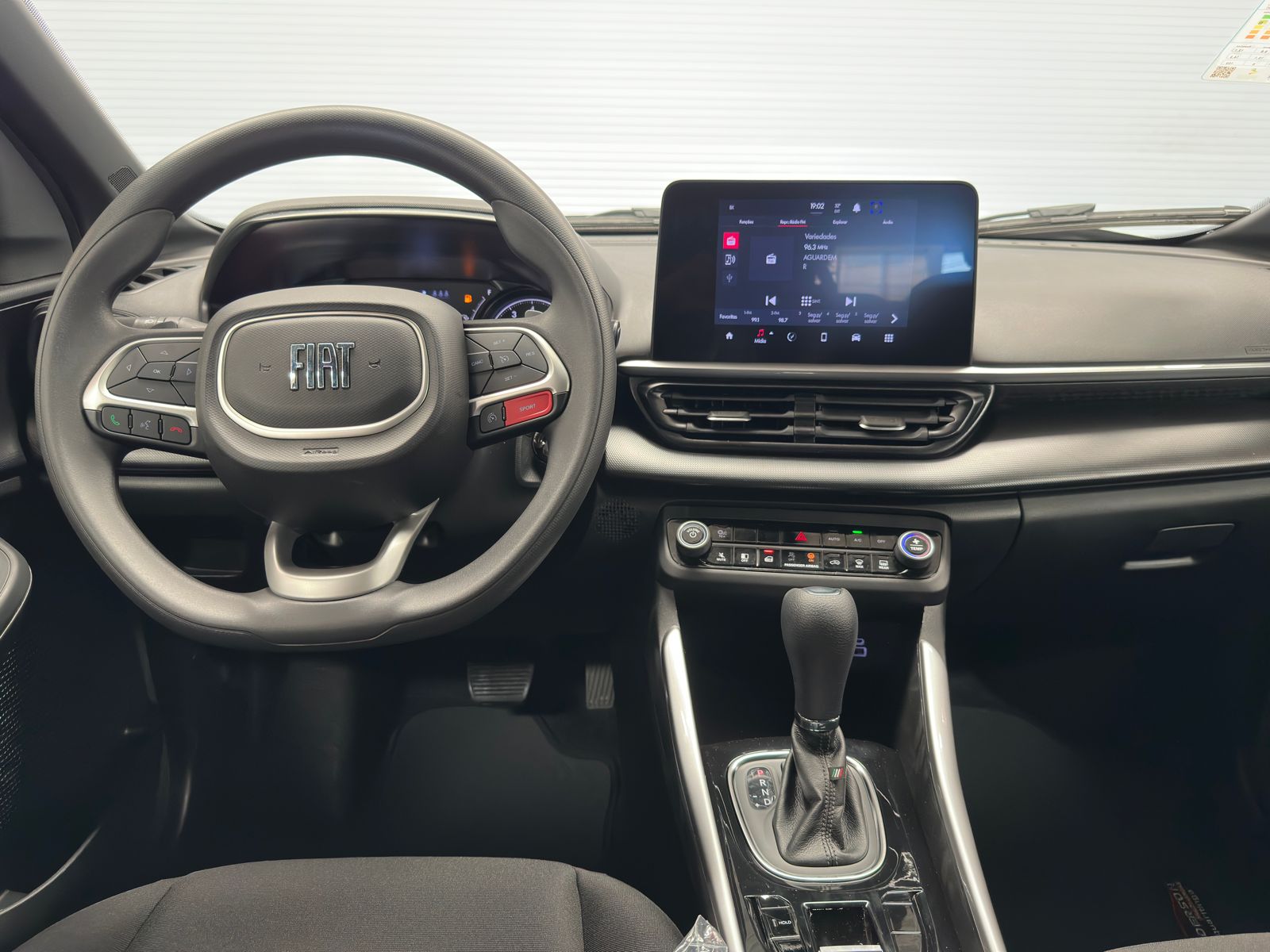 FASTBACK TURBO 200 a venda na Anderson Multimarcas