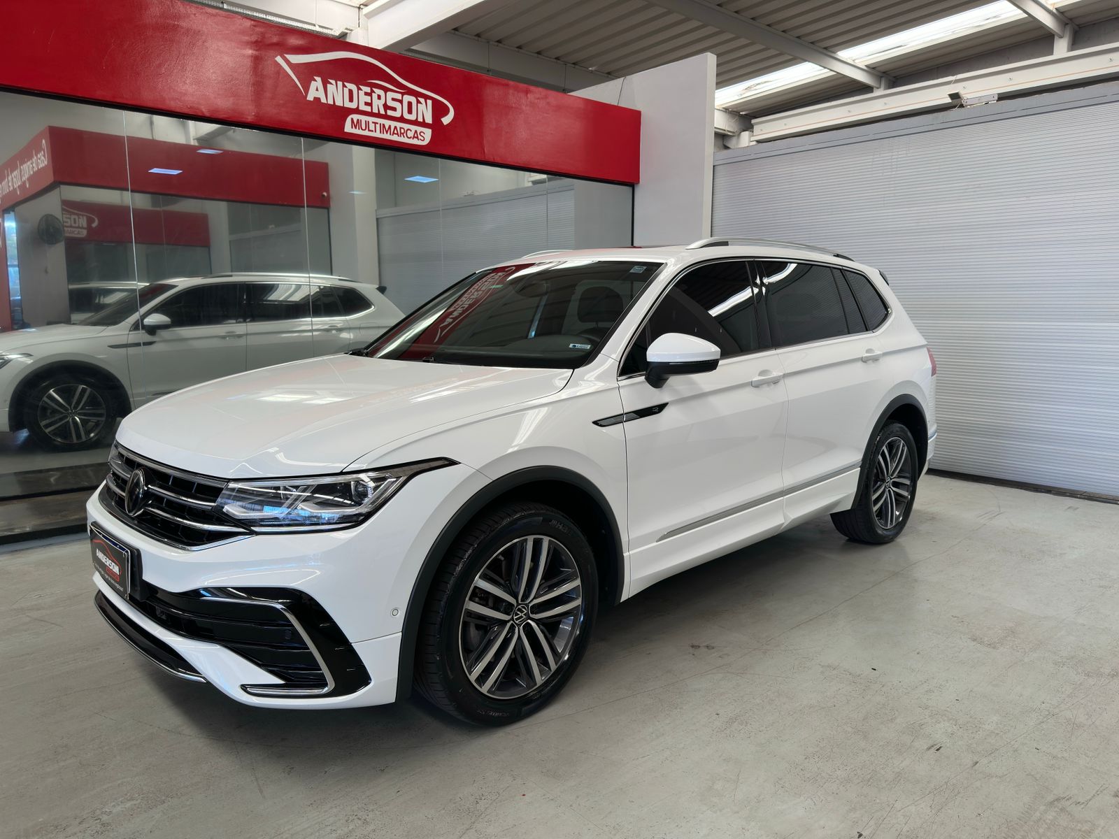 TIGUAN ALLSPACE RL a venda na Anderson Multimarcas