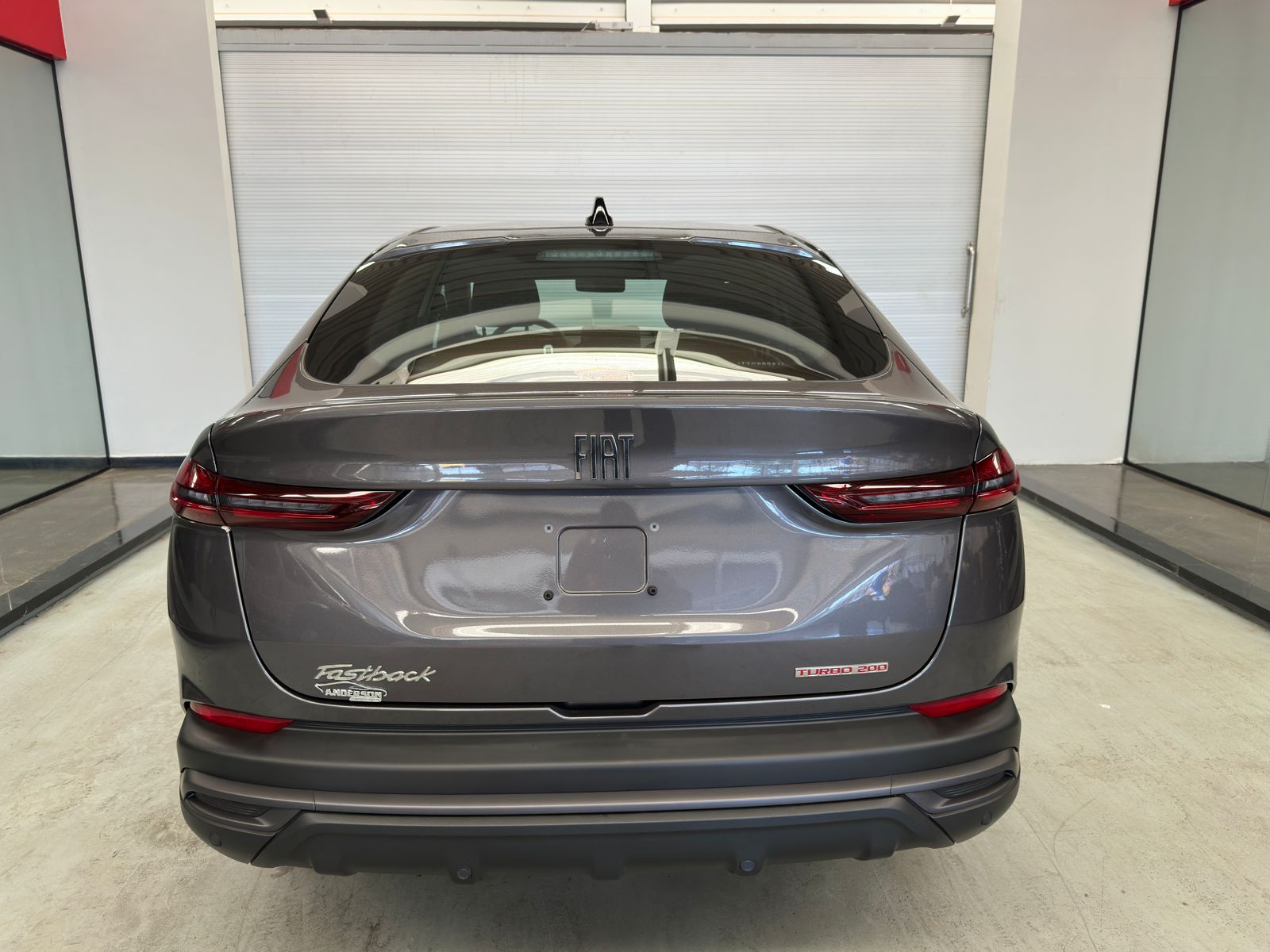 FASTBACK TURBO 200 a venda na Anderson Multimarcas