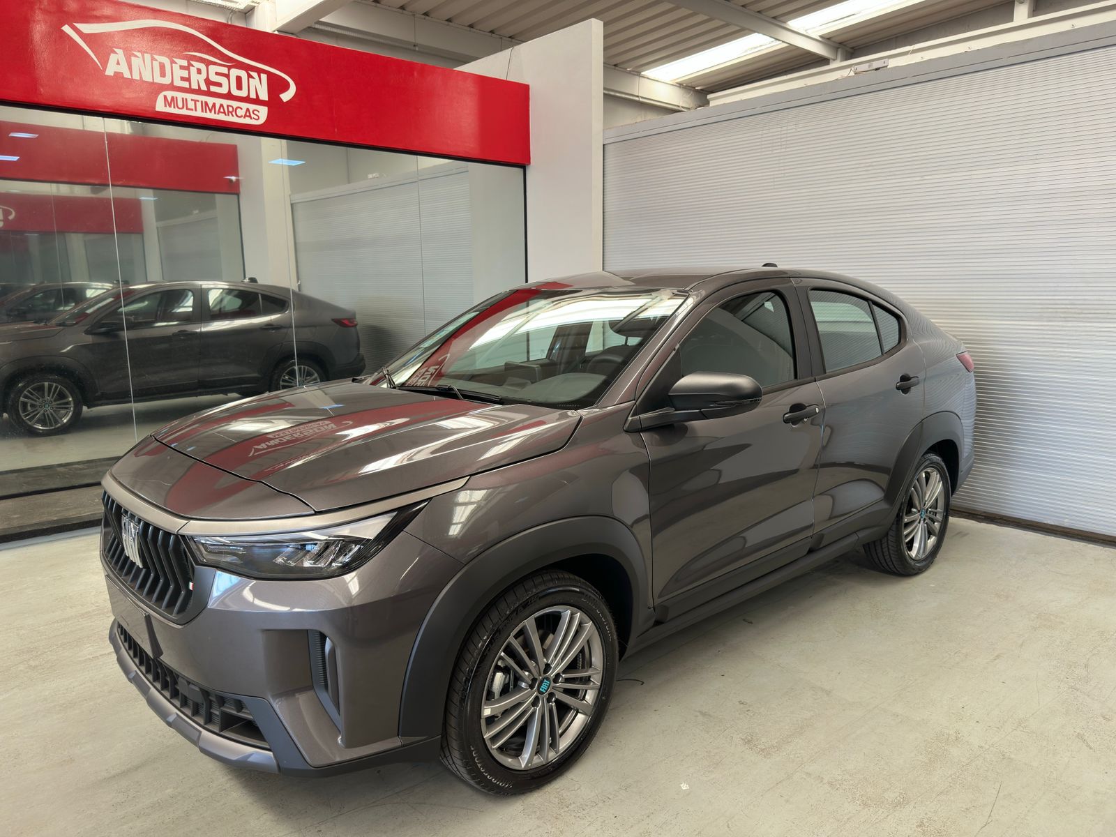 FASTBACK TURBO 200 a venda na Anderson Multimarcas