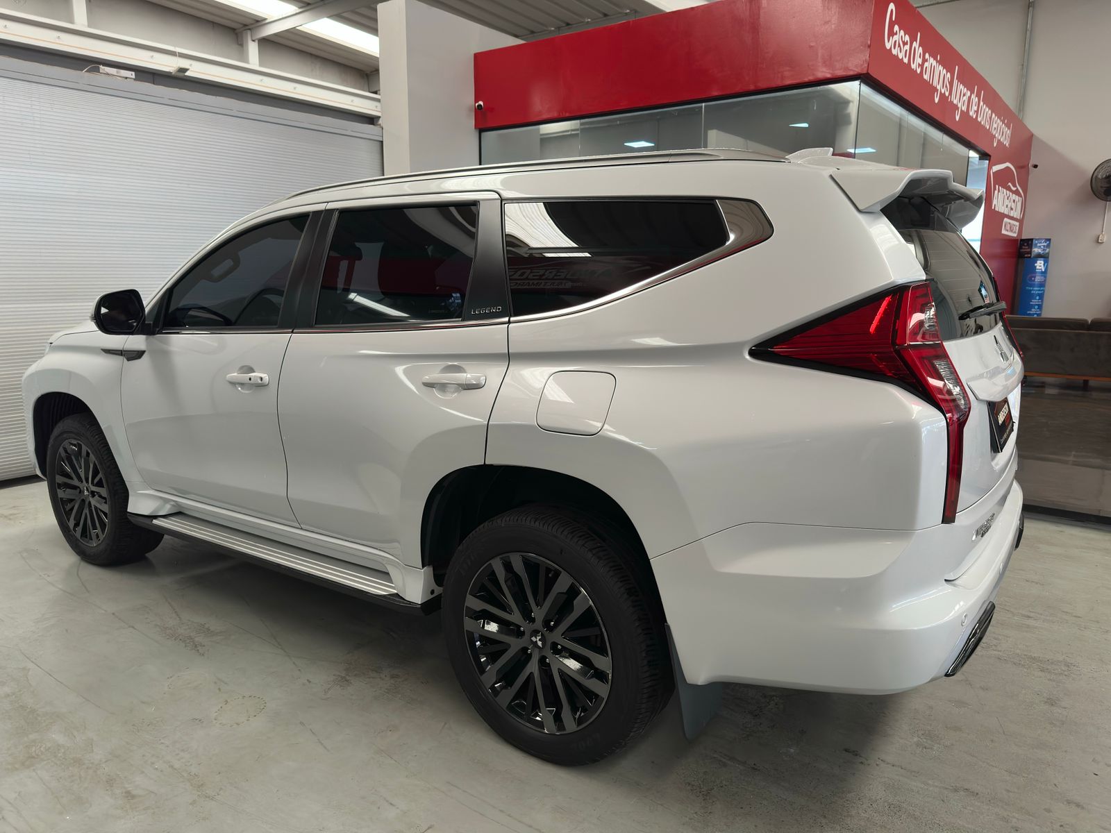 PAJERO SPORT ORT LEGND a venda na Anderson Multimarcas