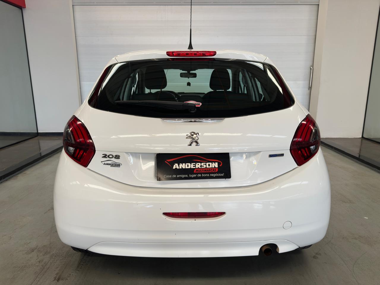 PEUGEOT 208 ACT PACK MT a venda na Anderson Multimarcas