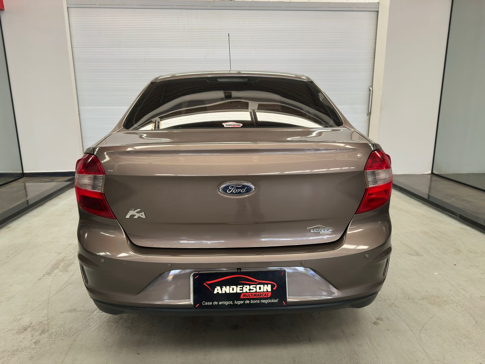 KA+ SE AT 1.5 SEDAN C a venda na Anderson Multimarcas