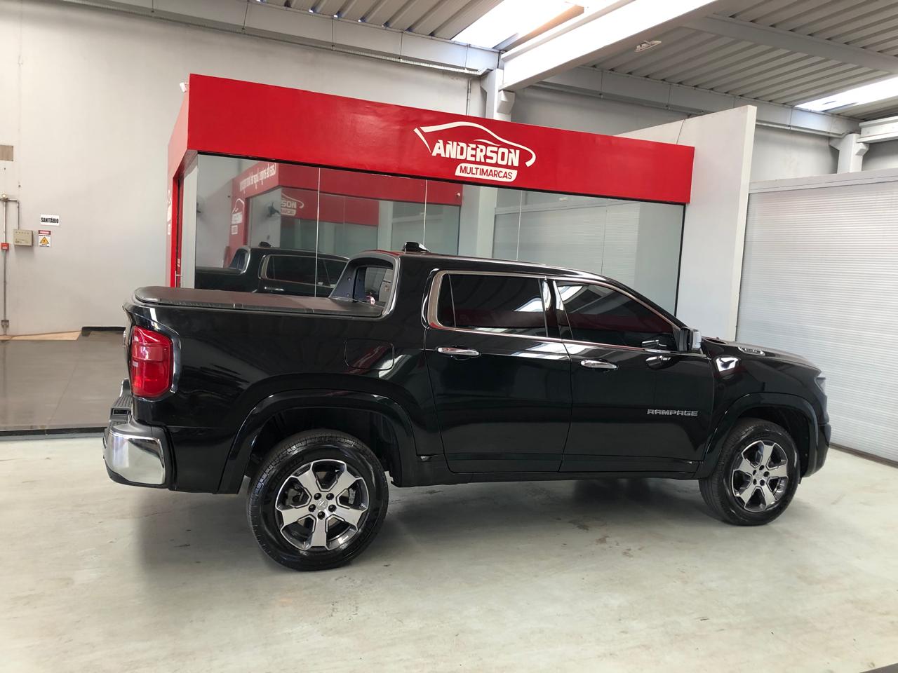 RAMPAGE 4X4 LAMARAMIE a venda na Anderson Multimarcas