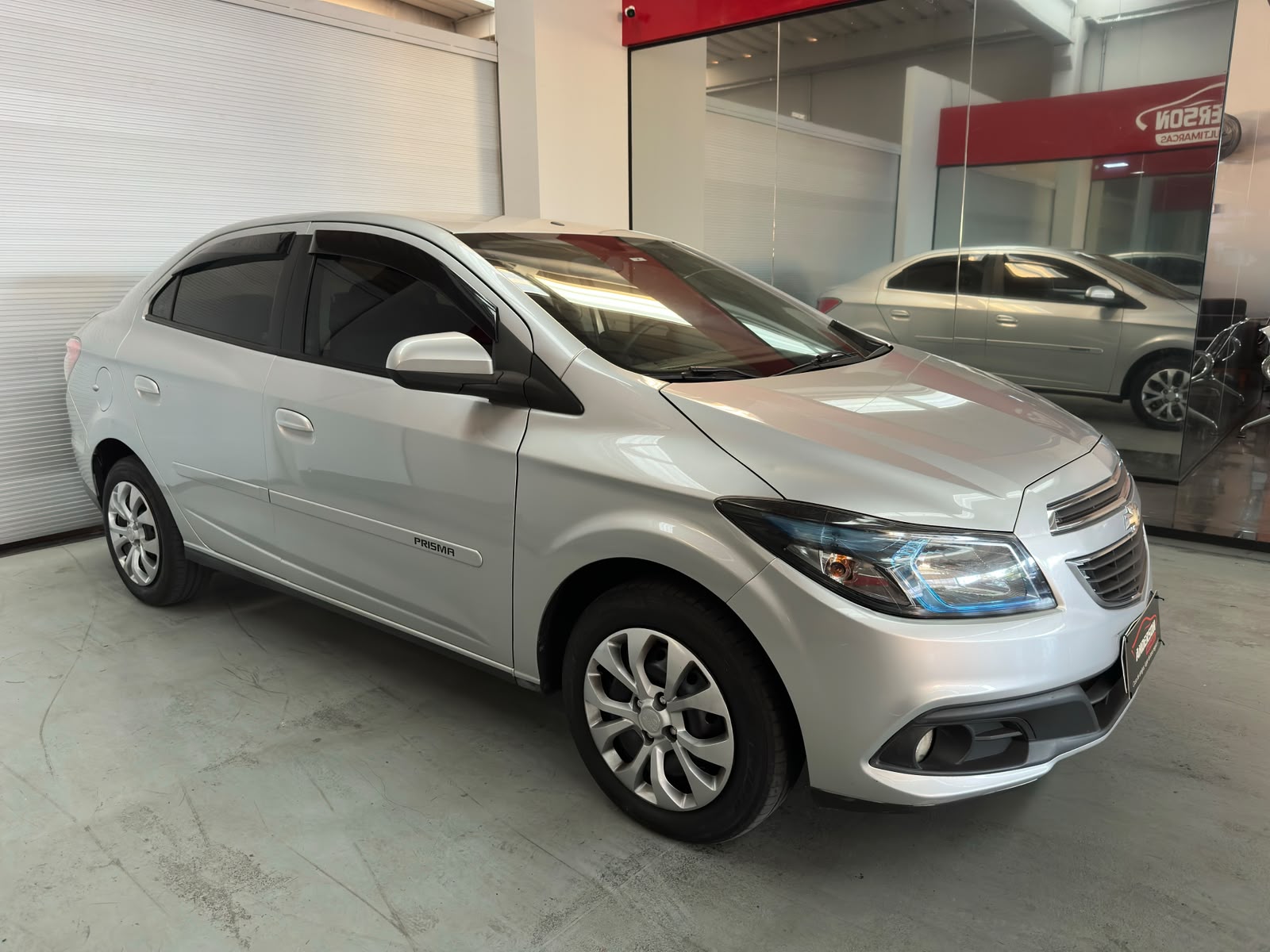 PRISMA LT 1.4 a venda na Anderson Multimarcas