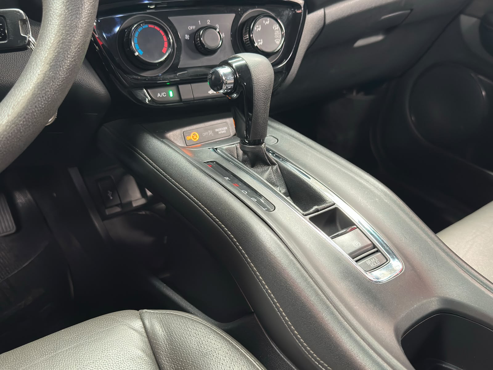 HR-V LX CVT a venda na Anderson Multimarcas