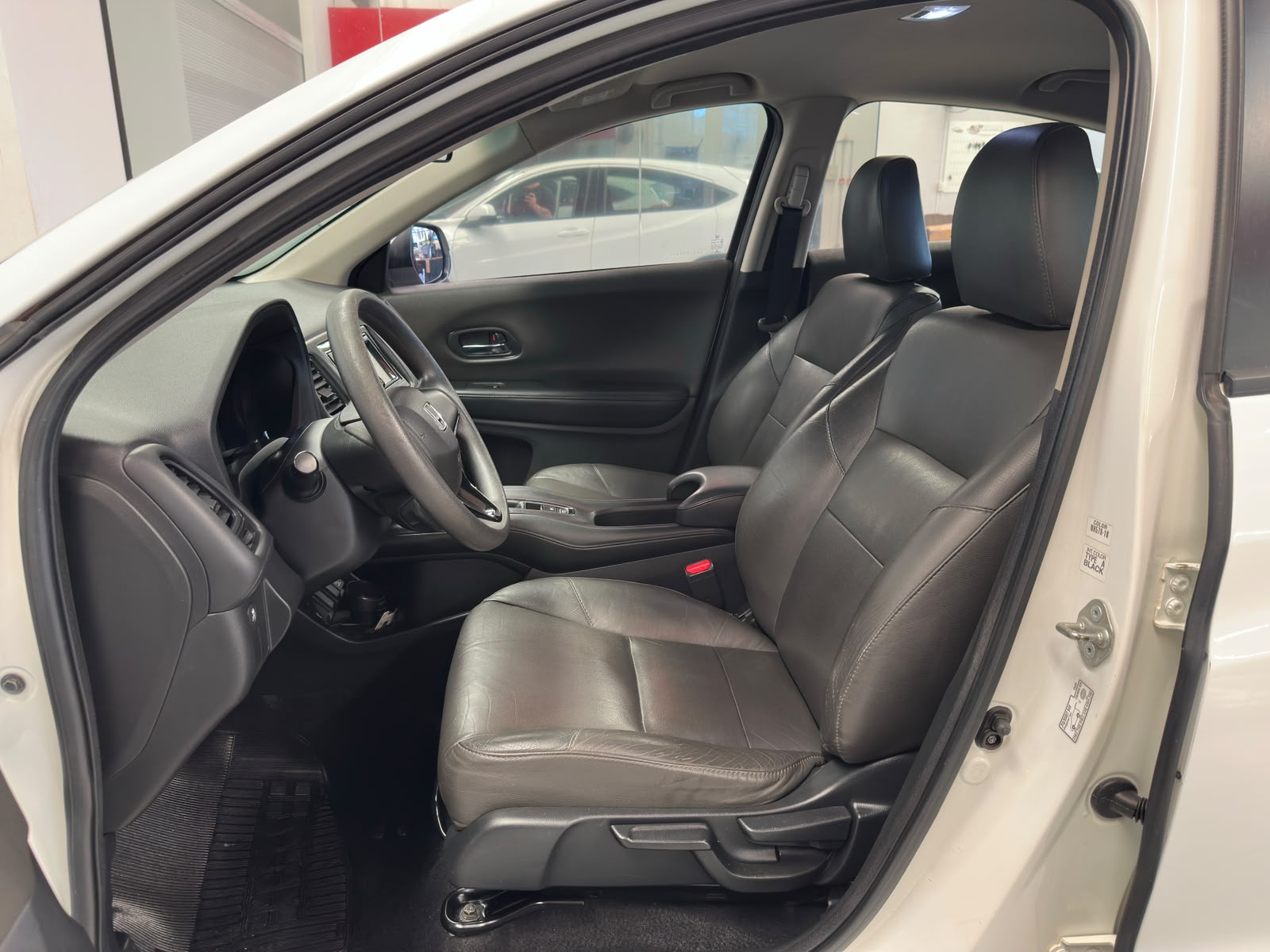 HR-V LX CVT a venda na Anderson Multimarcas