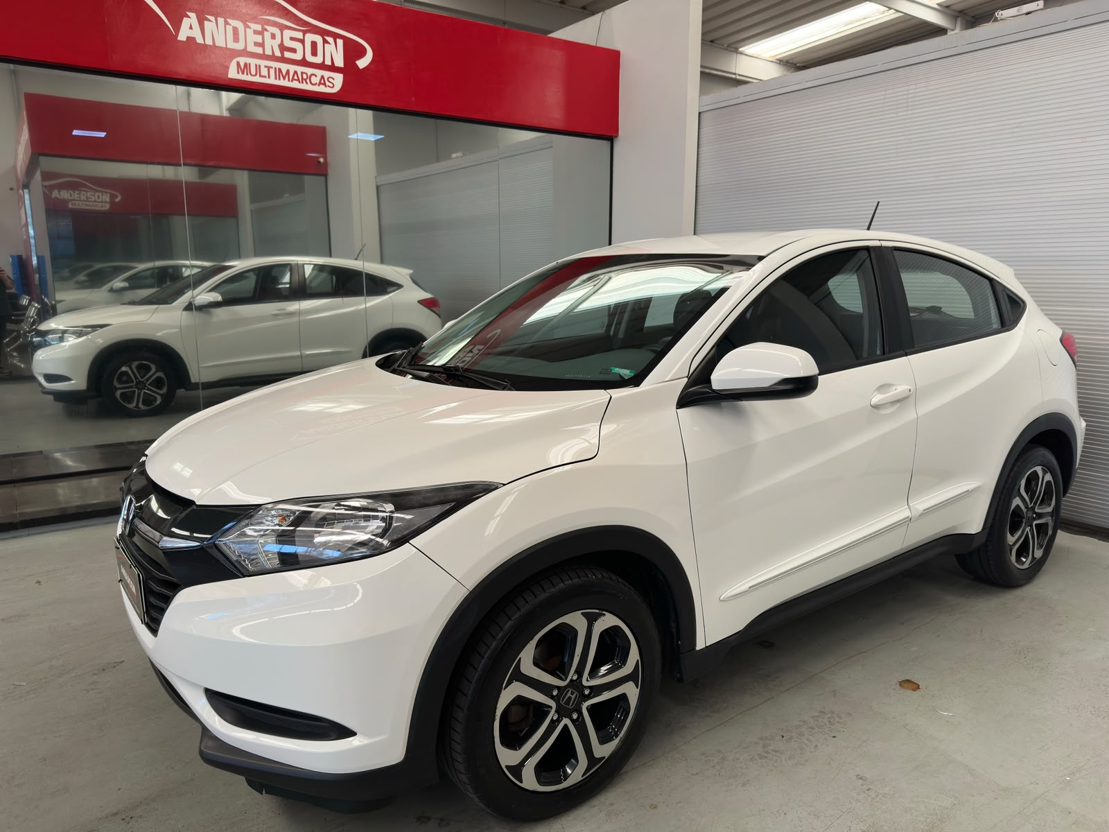 HR-V LX CVT