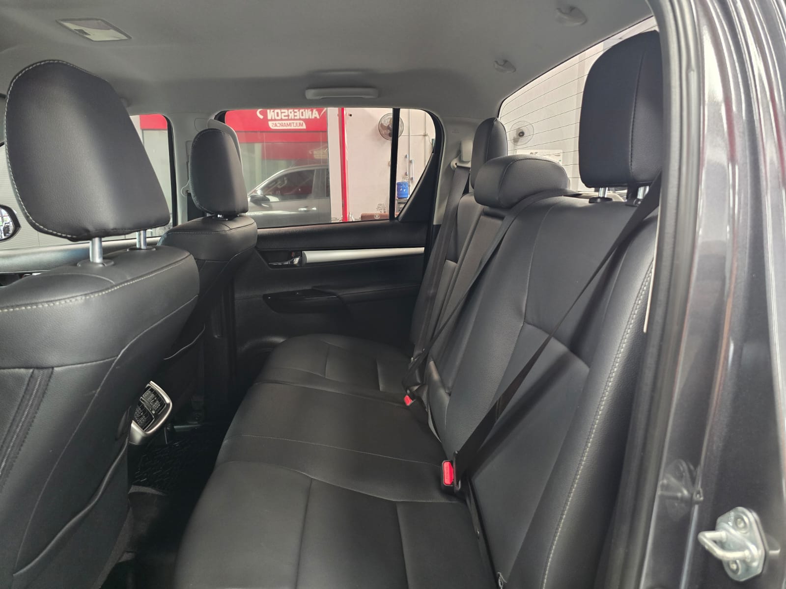 HILUX CD SRV A4FD a venda na Anderson Multimarcas