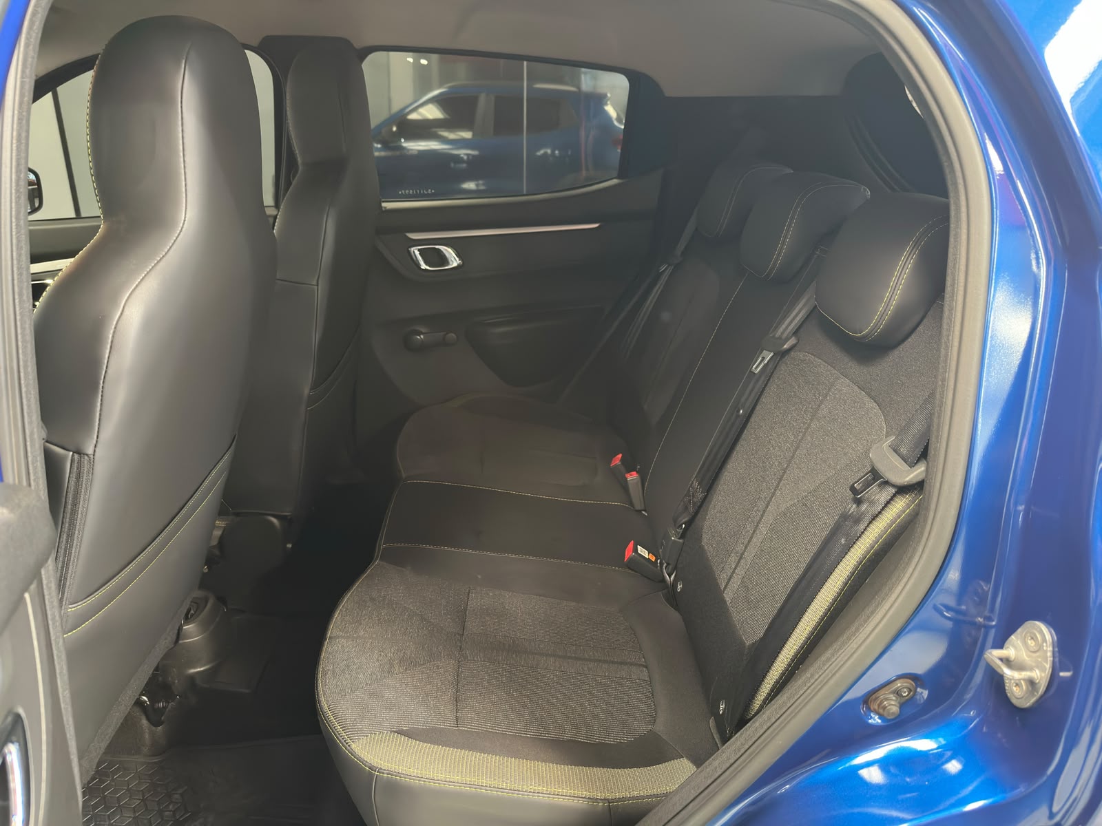 KWID OUTSID 2 a venda na Anderson Multimarcas