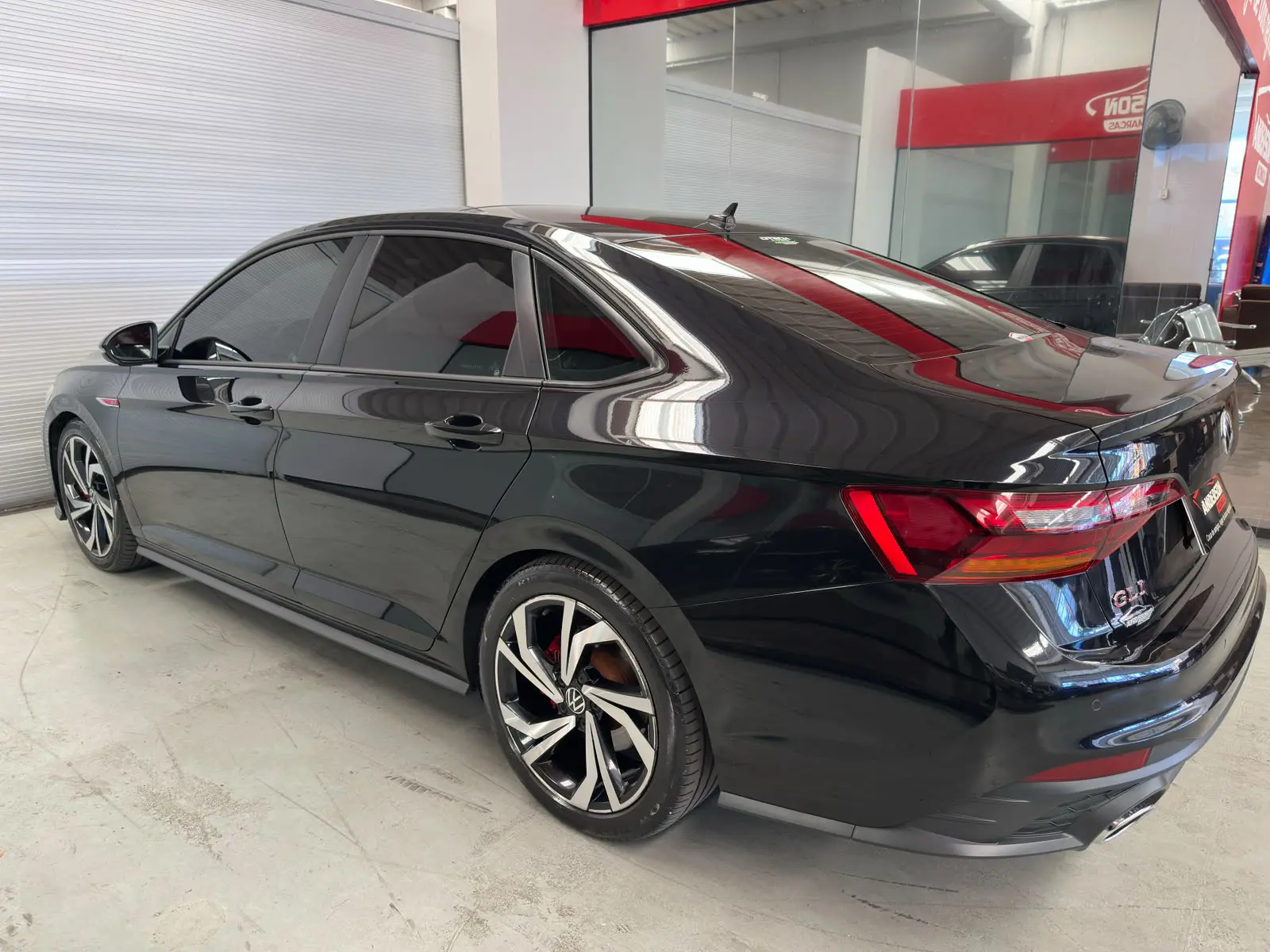 Volkswagen JETTA GLI a venda na Anderson Multimarcas