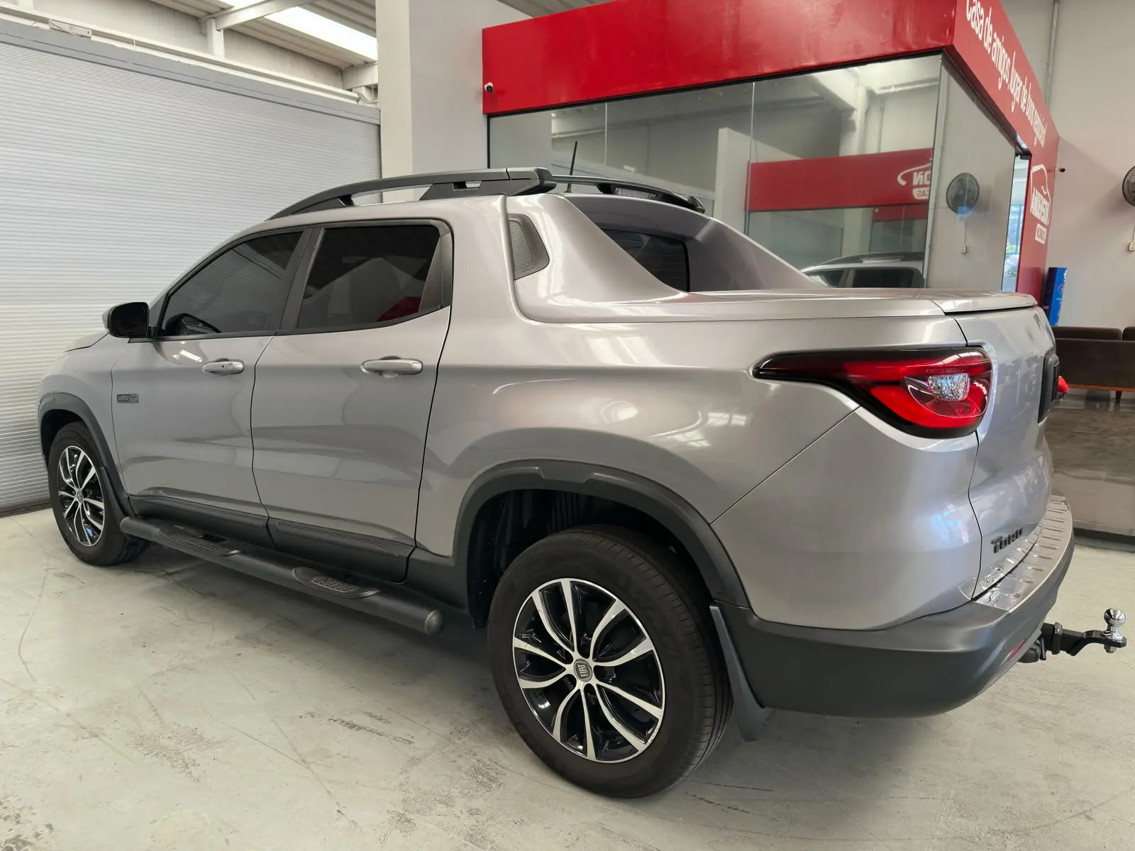 Fiat TORO ULTRA AT9 D4 a venda na Anderson Multimarcas