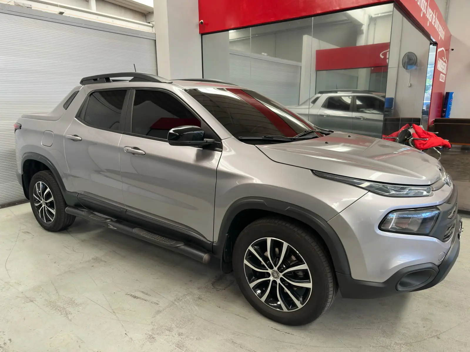 Fiat TORO ULTRA AT9 D4 a venda na Anderson Multimarcas