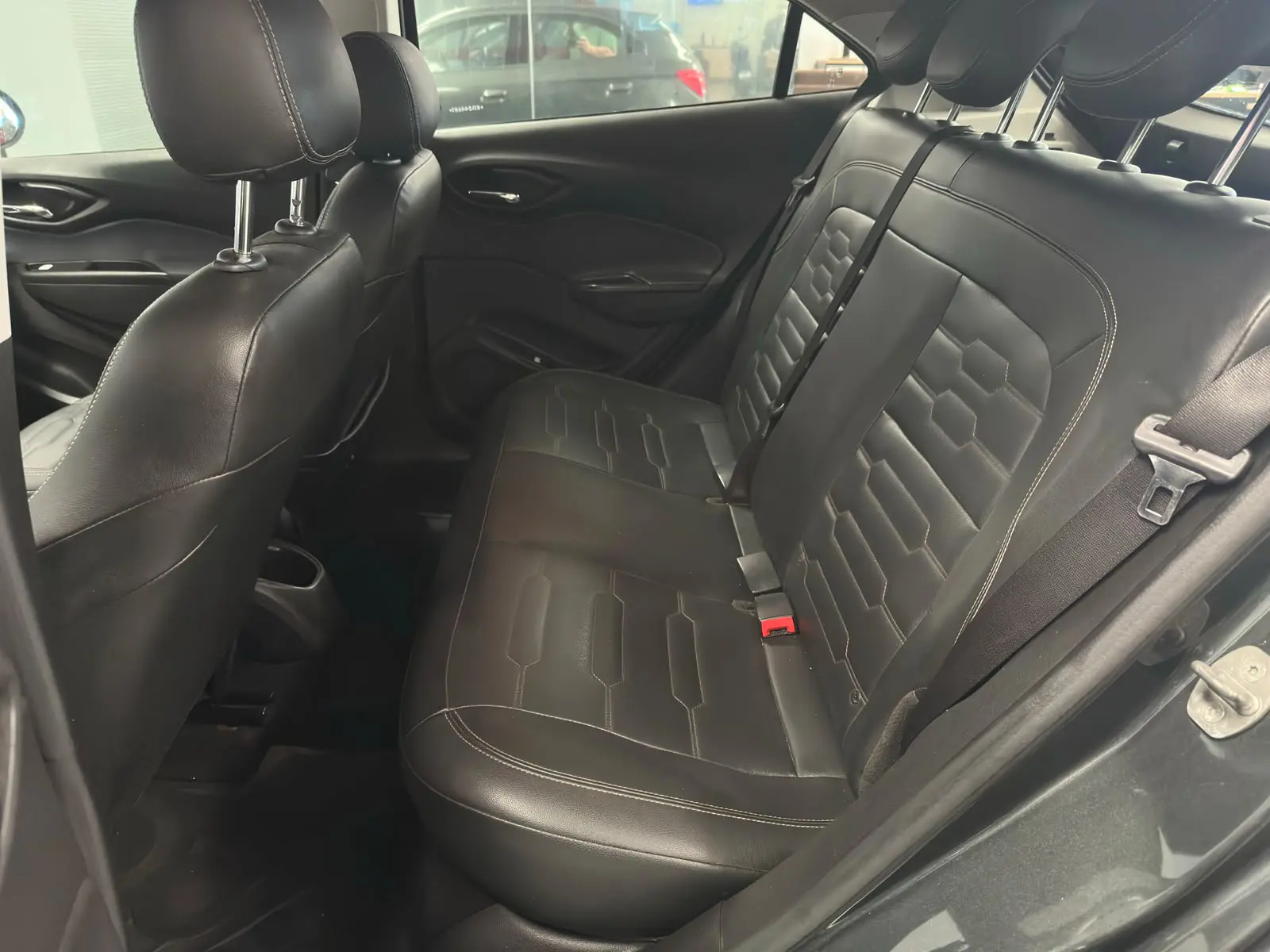 Chevrolet ONIX 1.4AT LTZ a venda na Anderson Multimarcas