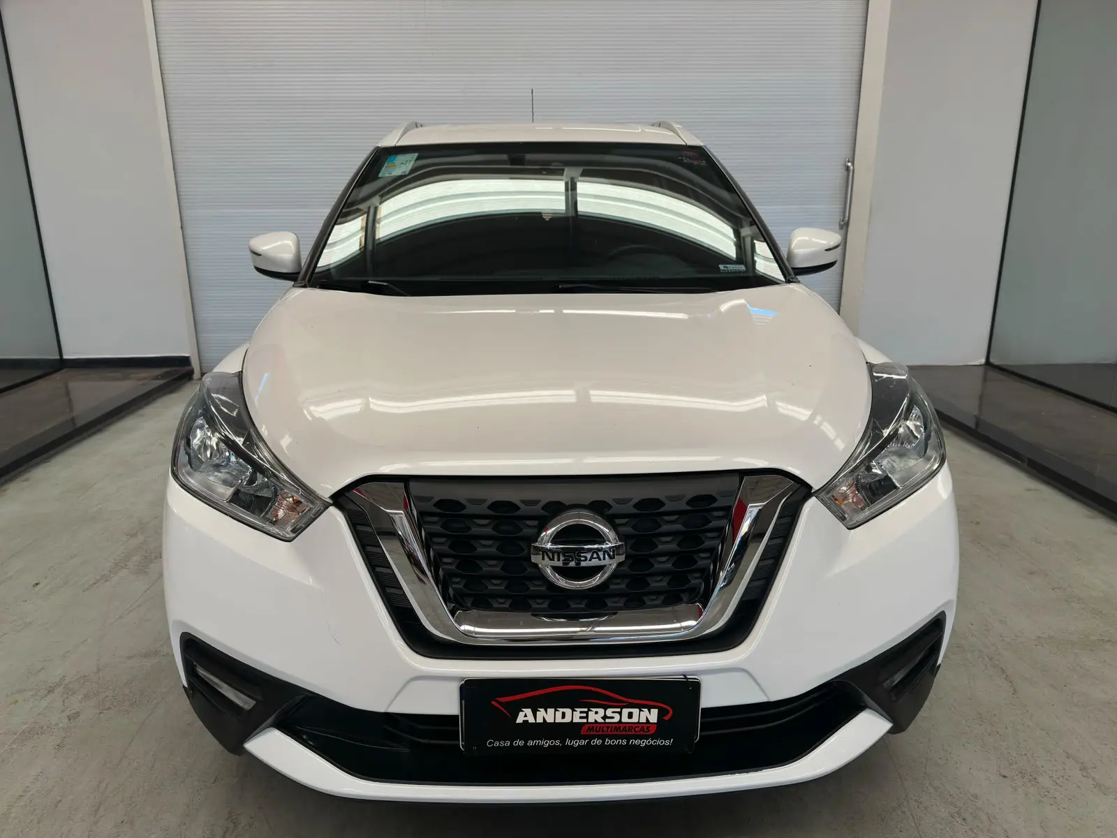 Nissan KICKS SV CVT a venda na Anderson Multimarcas