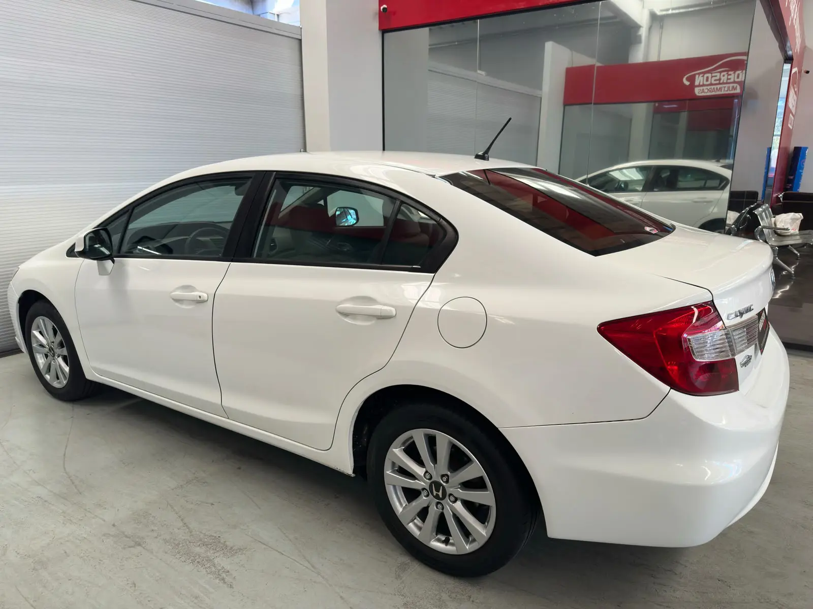Honda CIVIC LXS a venda na Anderson Multimarcas