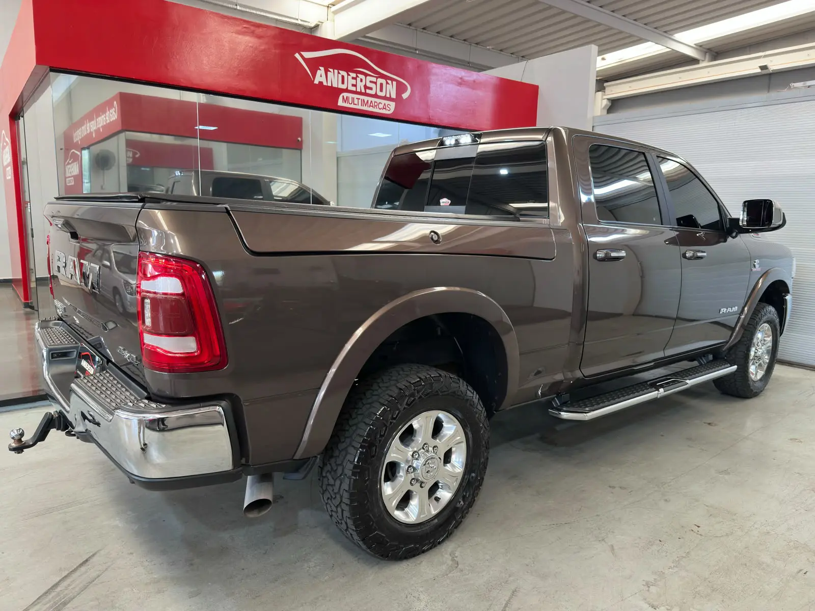 RAM RAMPAGE LARAMIE  2500 a venda na Anderson Multimarcas