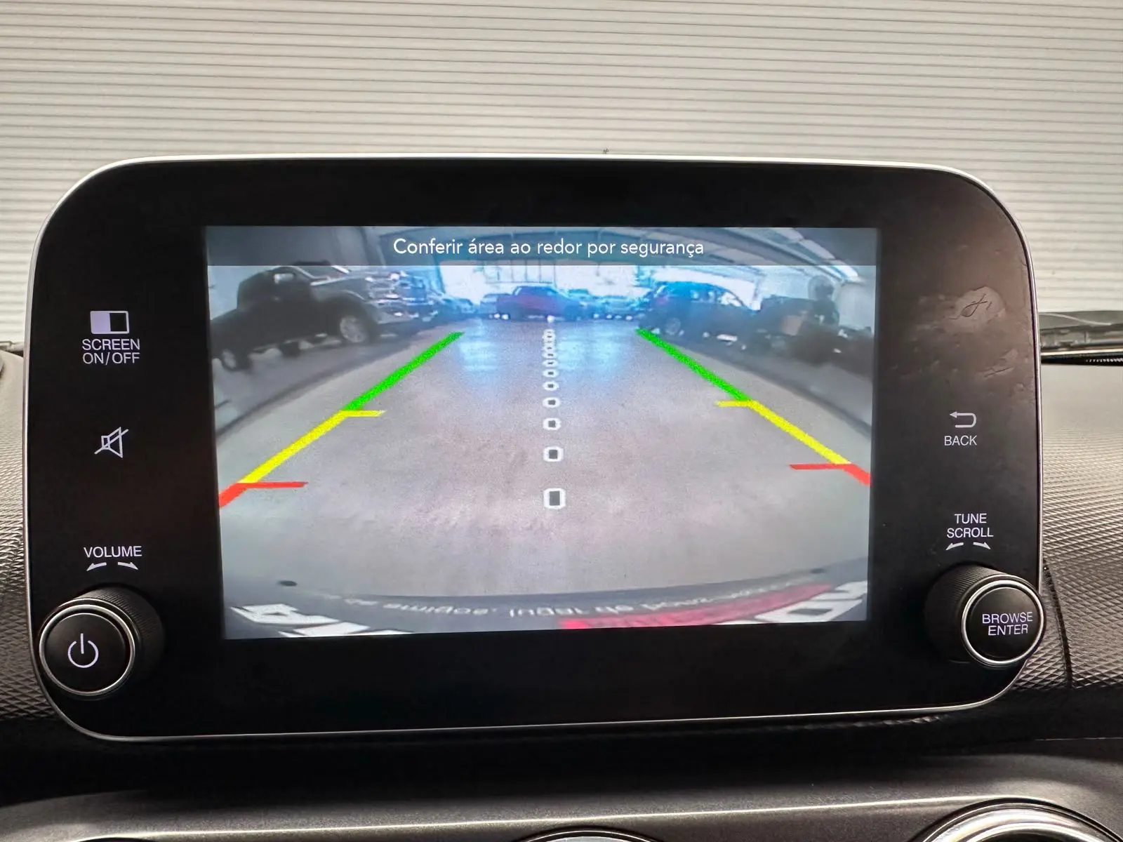 Fiat ARGO TREKKING a venda na Anderson Multimarcas