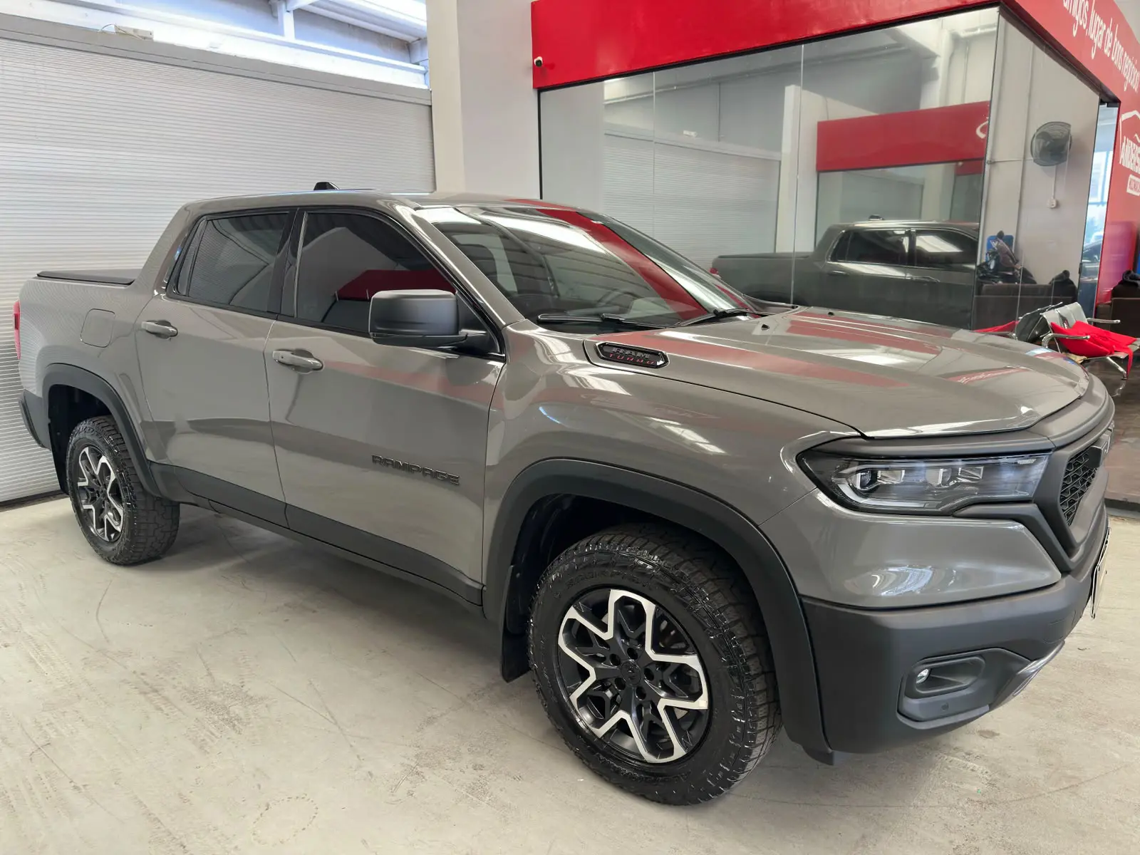 RAM RAMPAGE REBEL DS a venda na Anderson Multimarcas