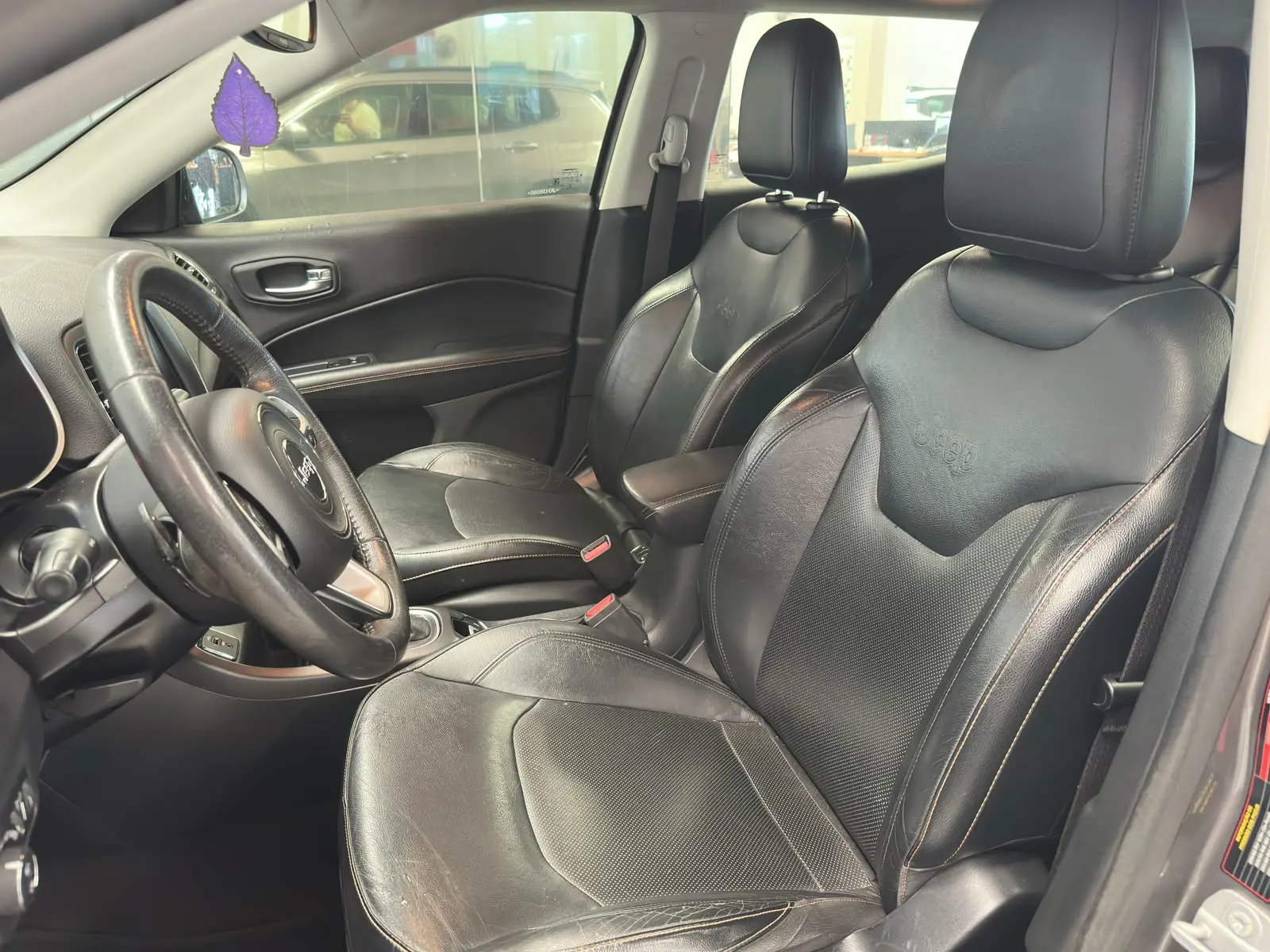 Jeep COMPASS LONGITUDE a venda na Anderson Multimarcas