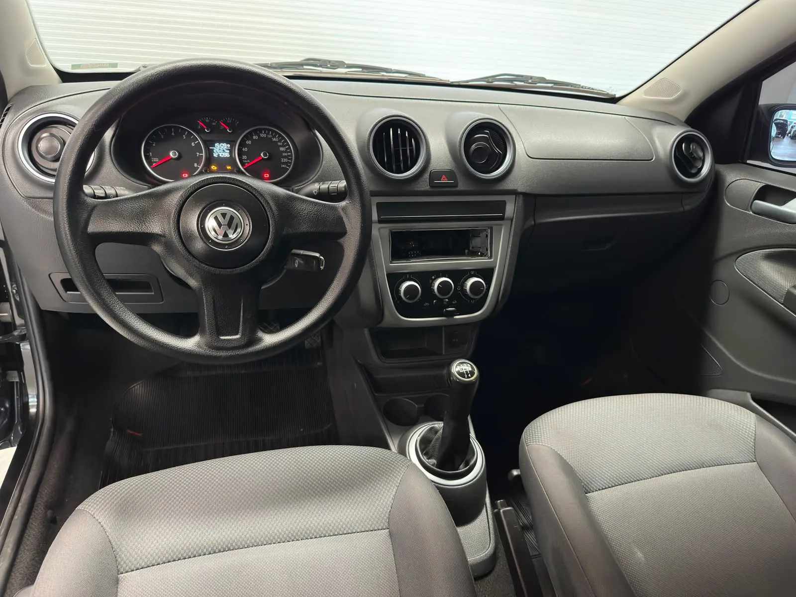 Volkswagen SAVEIRO CS 1.6 a venda na Anderson Multimarcas