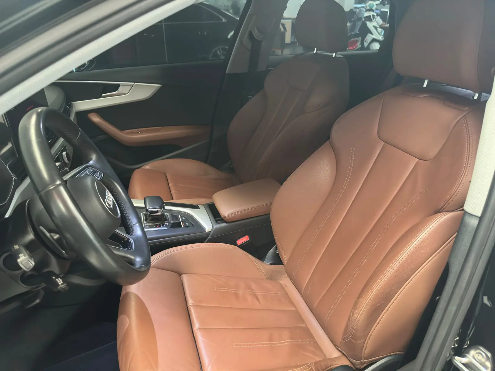 Audi A4 2.0TFS a venda na Anderson Multimarcas