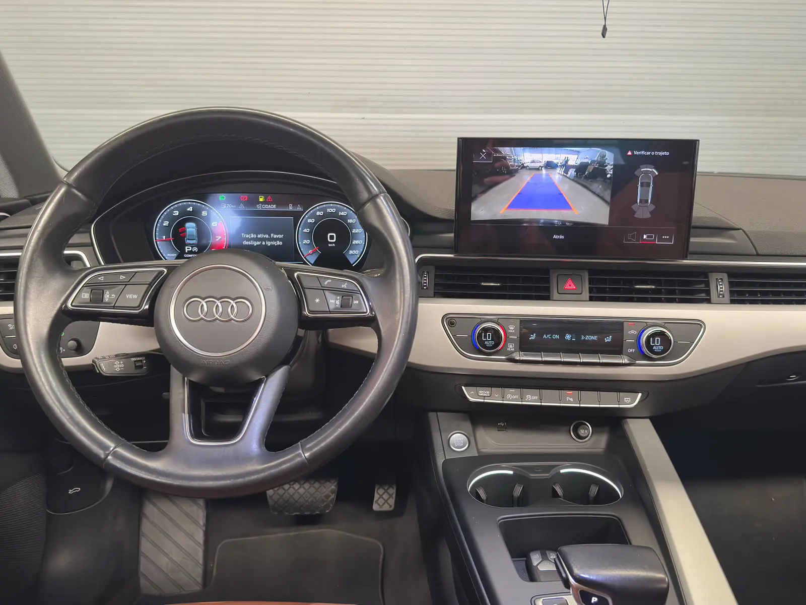 Audi A4 2.0TFS a venda na Anderson Multimarcas