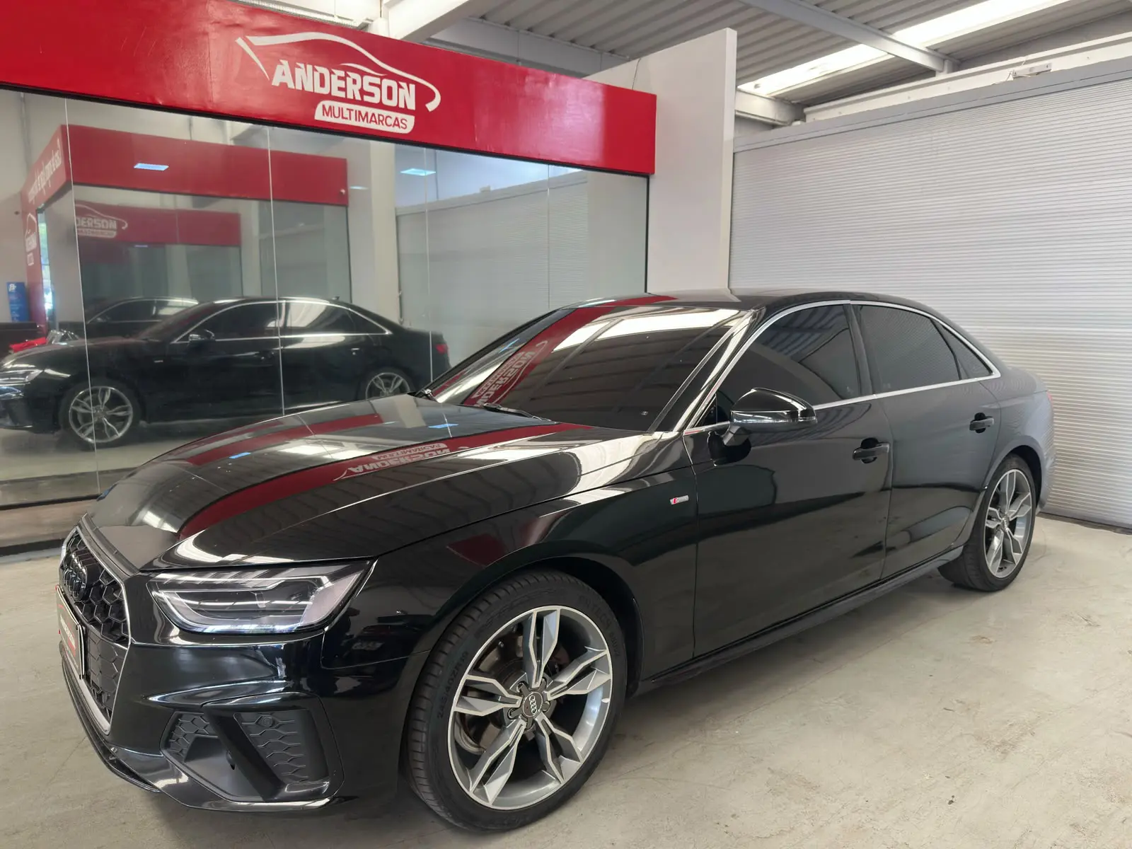 AUDI A4 2.0TFS