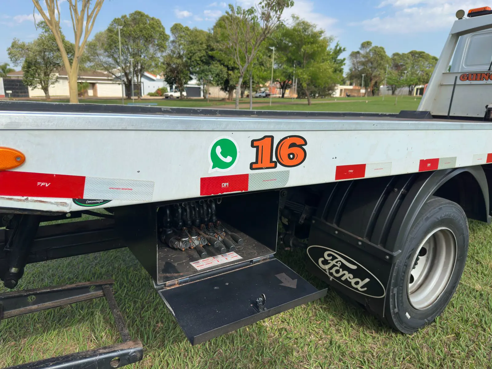 Ford GUINCHO CARGO 816 S a venda na Anderson Multimarcas