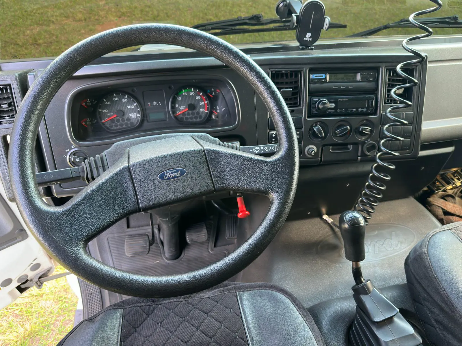 Ford GUINCHO CARGO 816 S a venda na Anderson Multimarcas