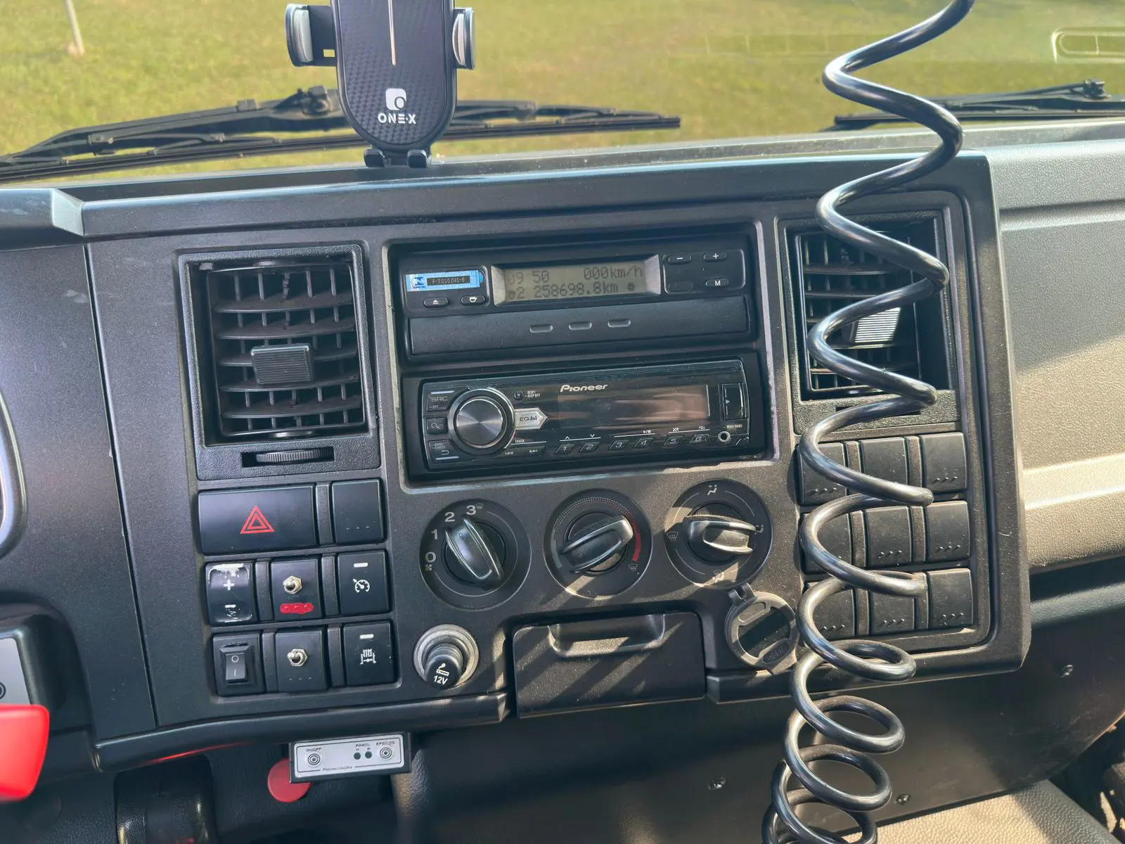 Ford GUINCHO CARGO 816 S a venda na Anderson Multimarcas