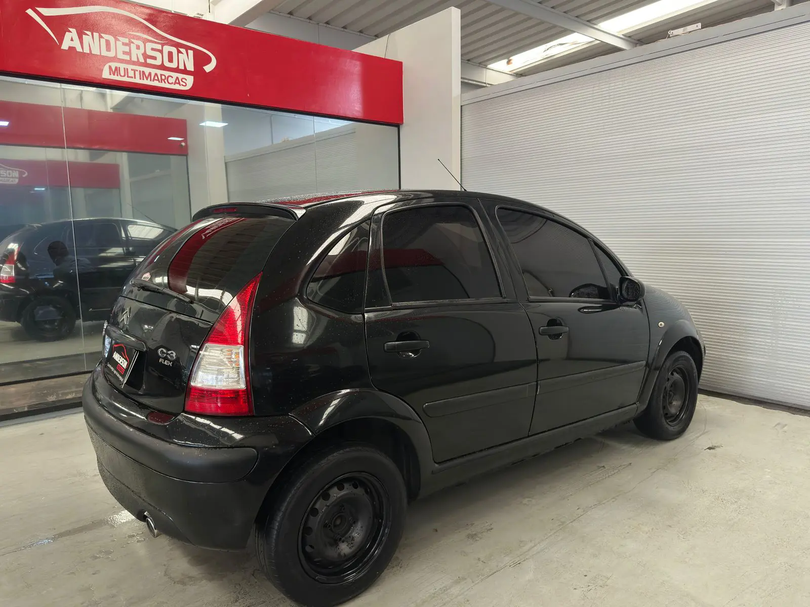 Citroën C3 GLX 1.4 a venda na Anderson Multimarcas