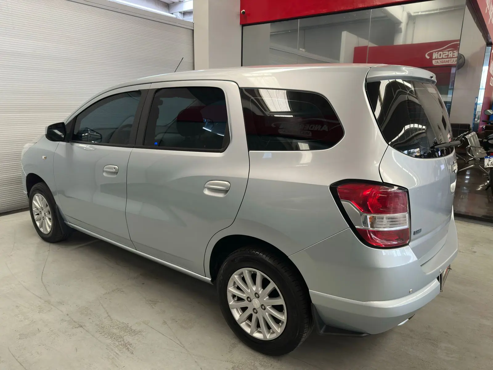 Chevrolet SPIN 1.8 LT a venda na Anderson Multimarcas