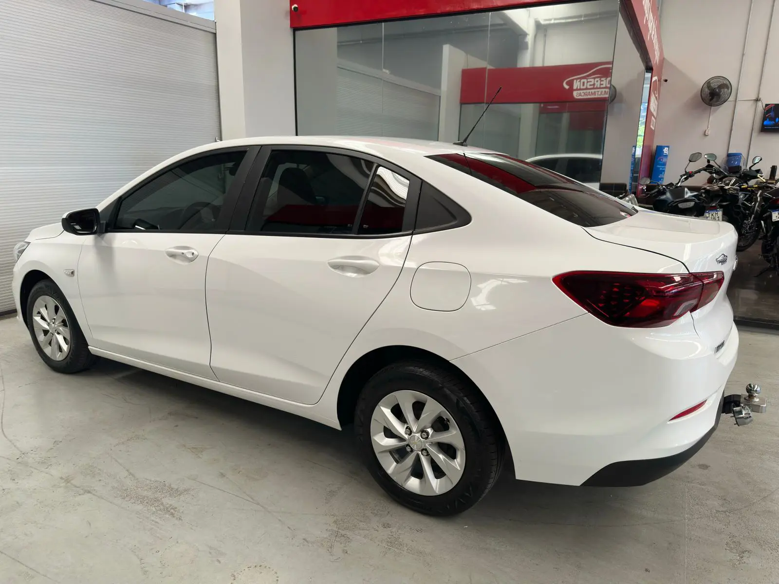 Chevrolet ONIX PLUS 1.0MT LT2 a venda na Anderson Multimarcas