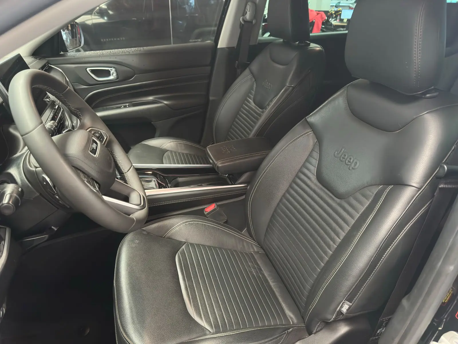 Jeep COMMANDER LONGITUDE a venda na Anderson Multimarcas