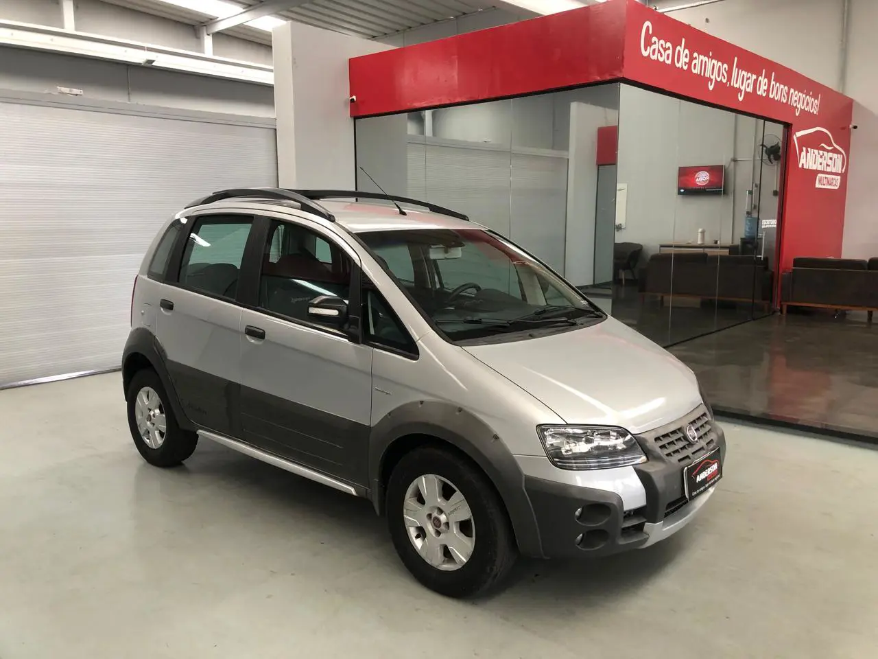 Fiat IDEIA ADVENTURE DUAL a venda na Anderson Multimarcas