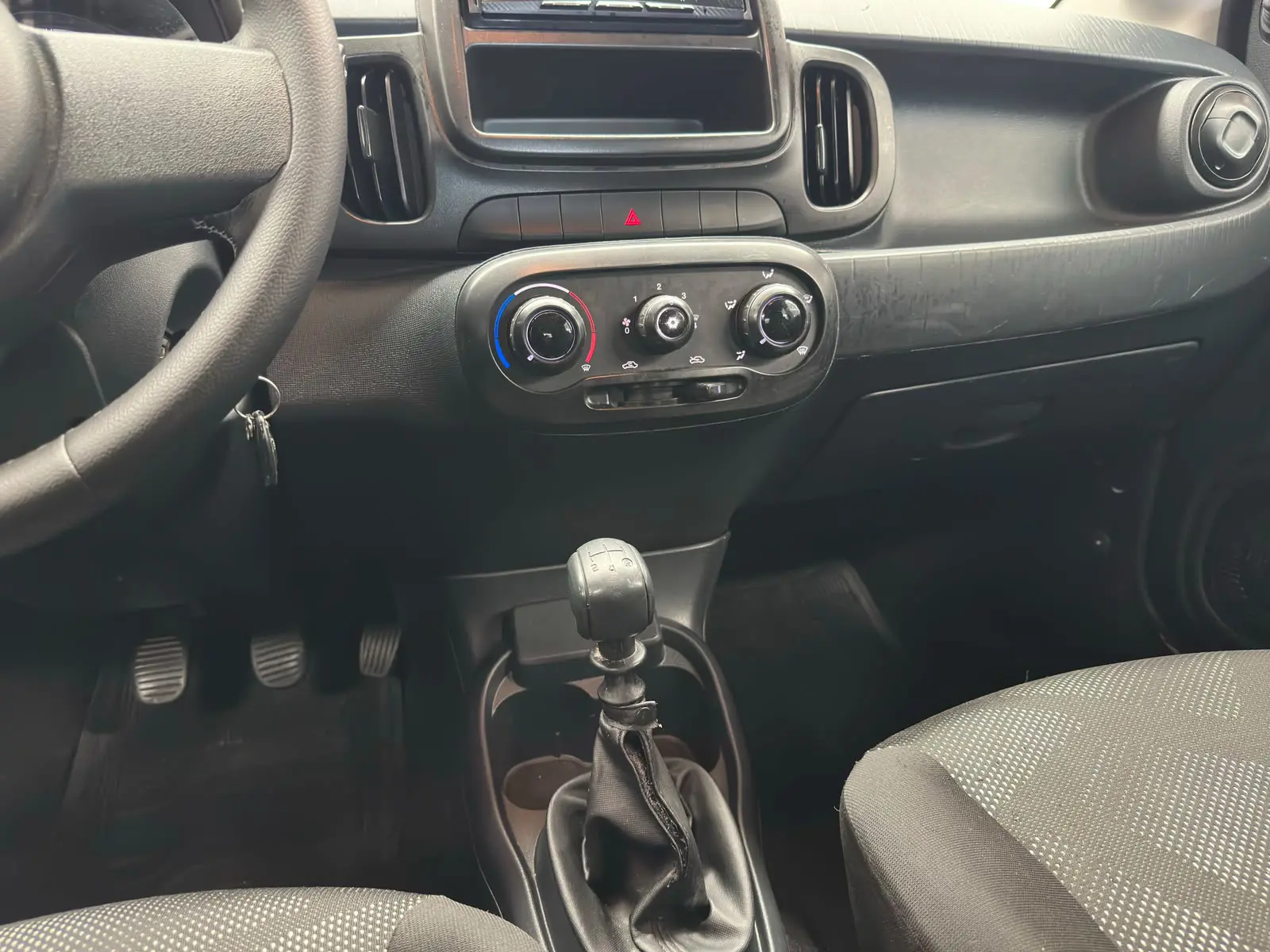 Fiat MOBI LIKE a venda na Anderson Multimarcas