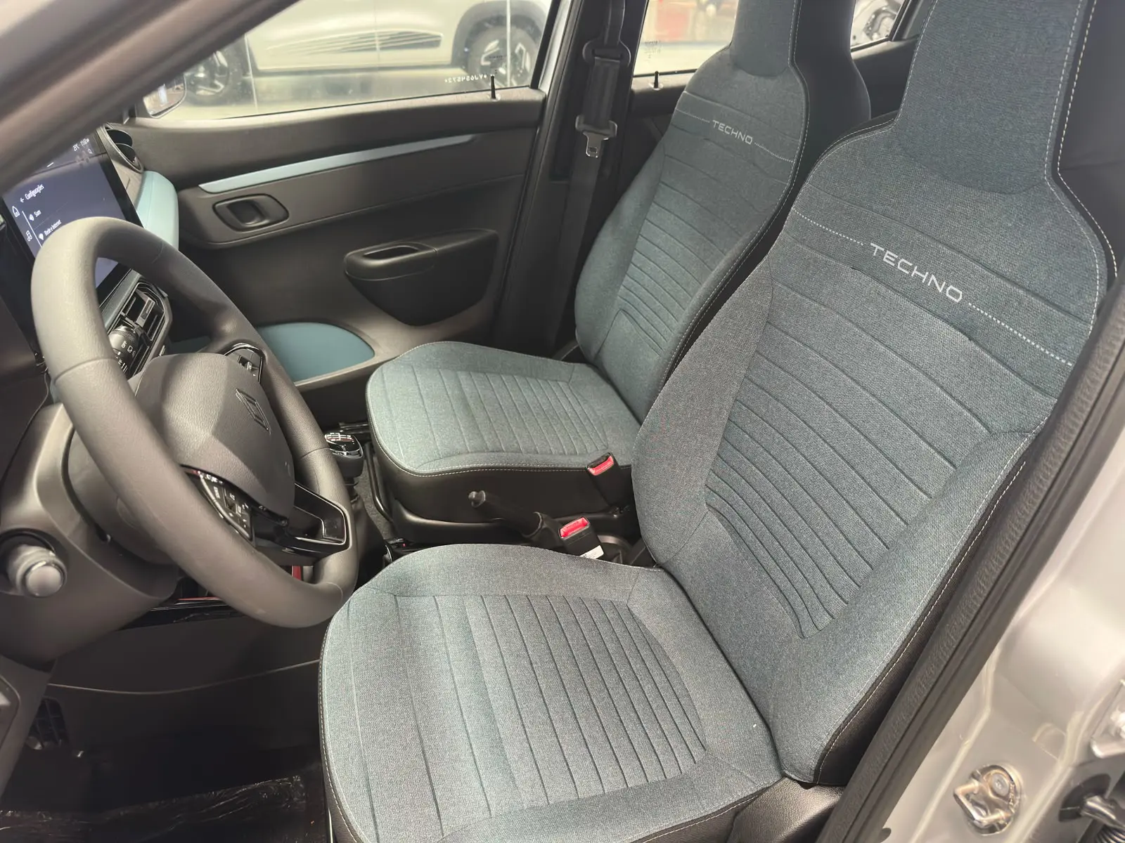 Renault KWID TECHNO a venda na Anderson Multimarcas